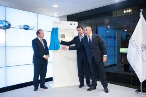 Ramírez primero y Soria detrás inauguran concesionario de BMW